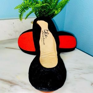 The Storehouse Black Flats